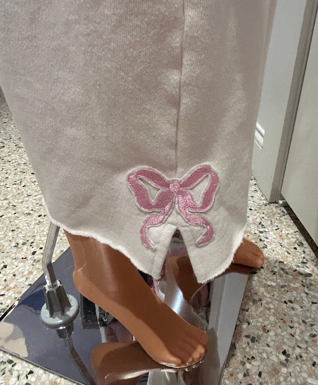 VS PINK Cream Wide Leg Sweatpants XS | Textured Appliqués & Satin Bow